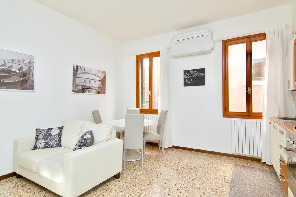 Ca Soranzo Apartment Venedig Exteriör bild